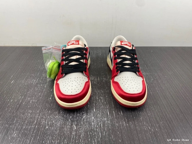 1st Kicks x Jordan 1 Air Room OG Home FN0432-017 Low Trophy 0627